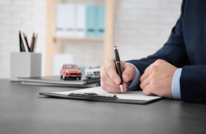 Changement de voiture : que faire de son assurance ?